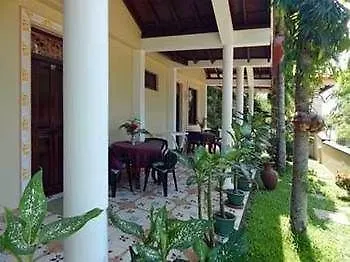 Rico Shadow Guest House Negombo Srí Lanka